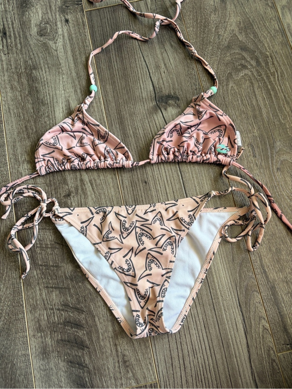 5/$15 Billabong Light Pink Bikini Top with grey shark design